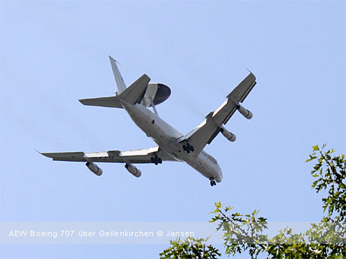 Anflug E-3A NATO-Airbase