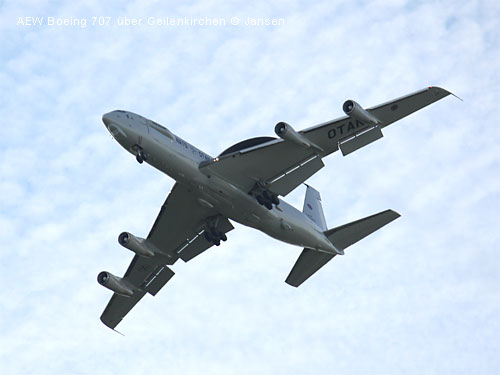 Anflug E-3A NATO-Airbase