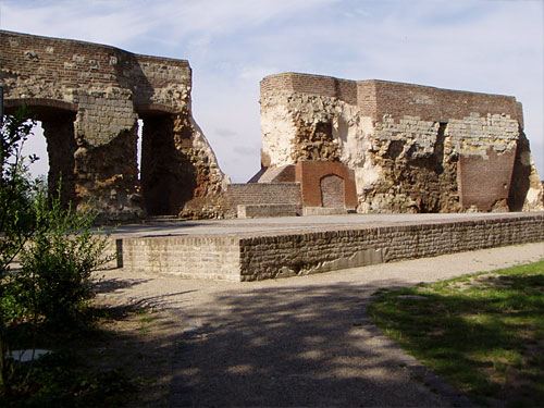 Burgberg und Propsteikirche Heinsberg