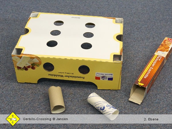 Rennmaus Papptray als zweite Ebene